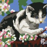 Картина по номерам 30х40 "Кот на цветущей яблоне"